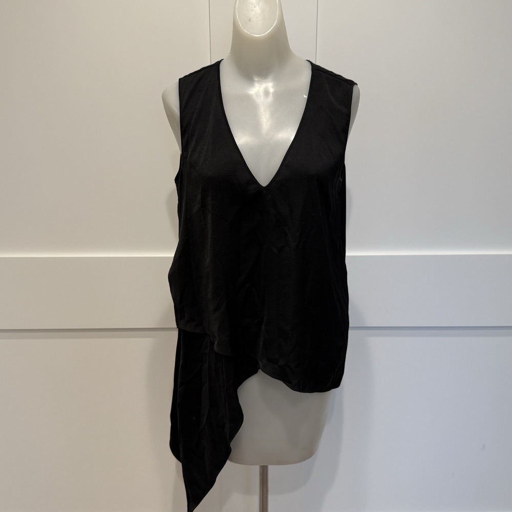 BCBG Nikko Asymmetrical Tip Black Size Small Sleeveless Blouse $158